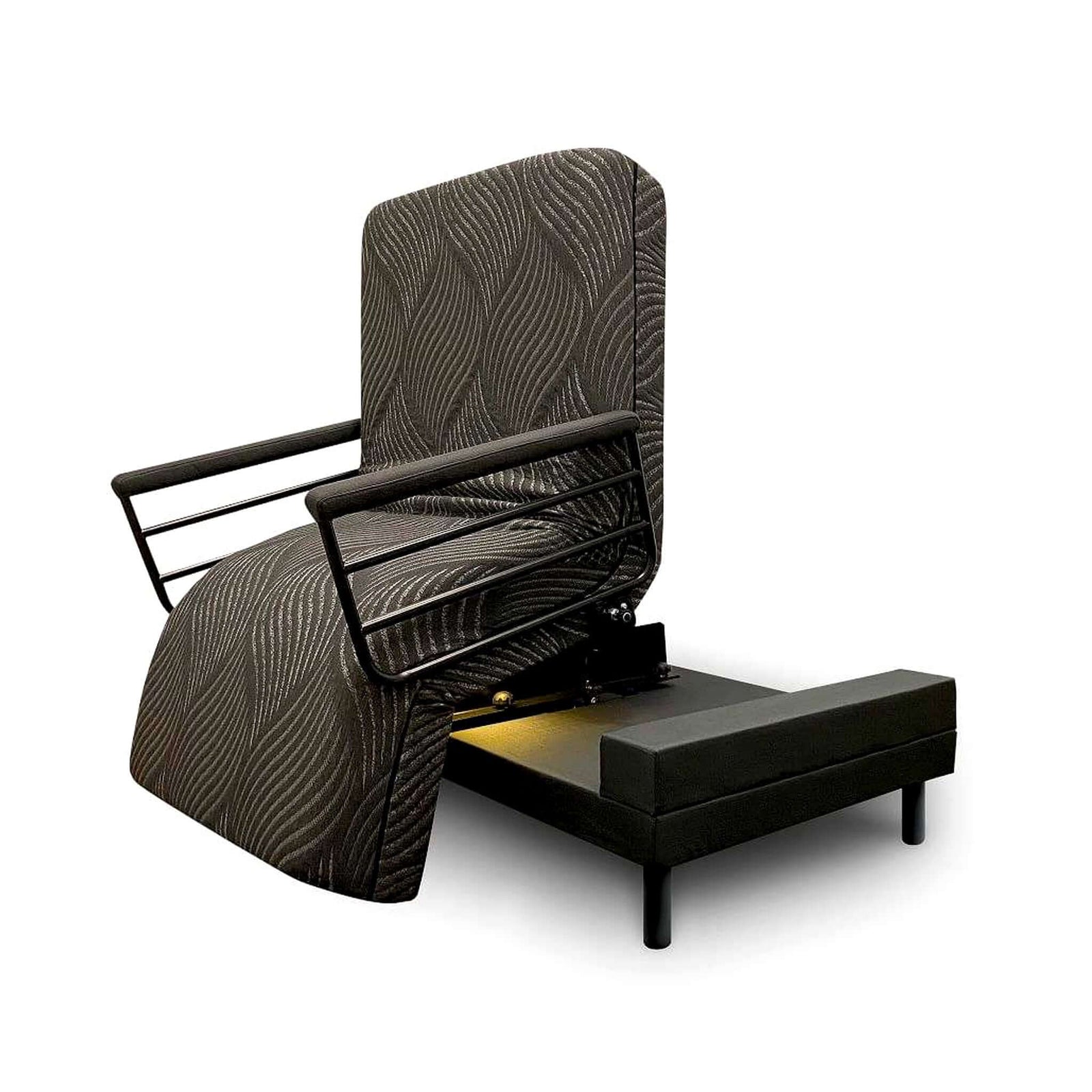 The UPbed Independence rotating 4-in-1 lift chair bed
